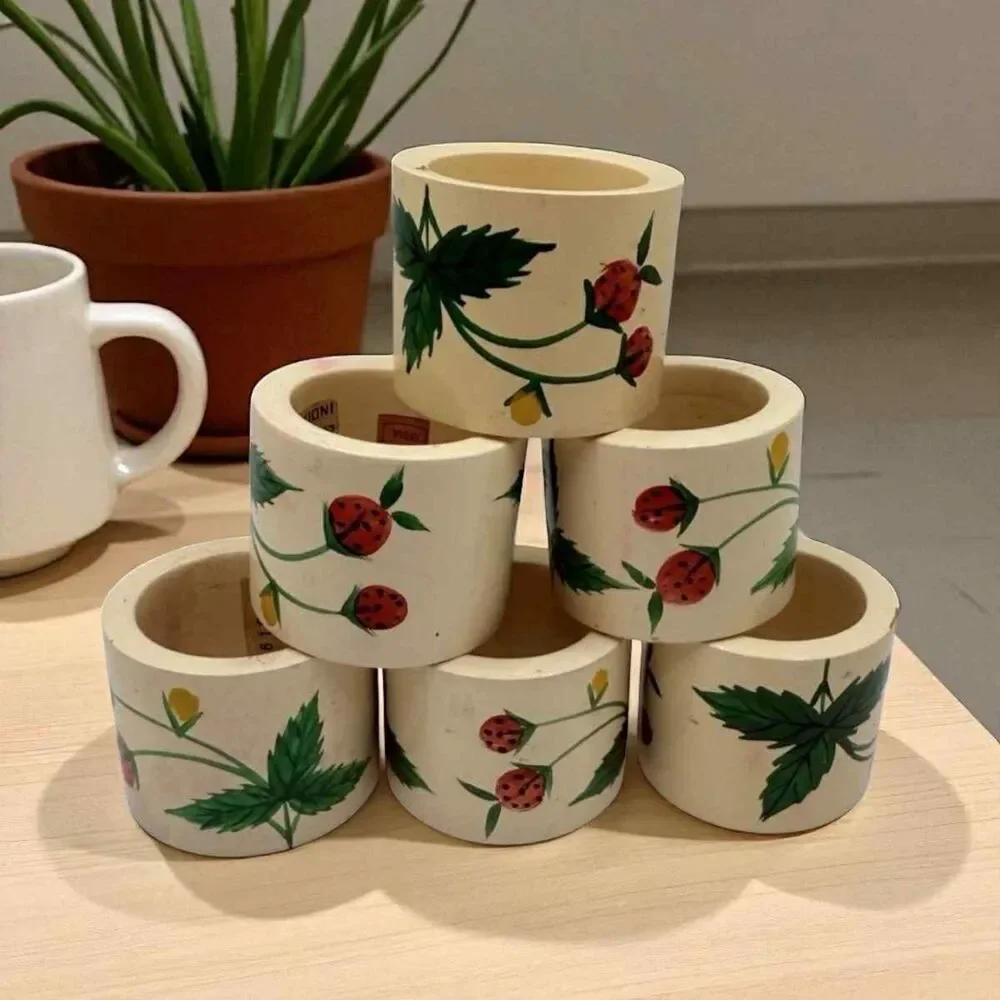 Strawberry Napkin Rings Holders Resin Set of 6 Farmhouse Summer Country